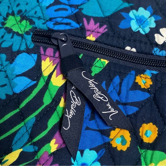 Vera Bradley Hipster Crossbody Midnight Blue Pattern One Size Bag - Picture 3 of 10